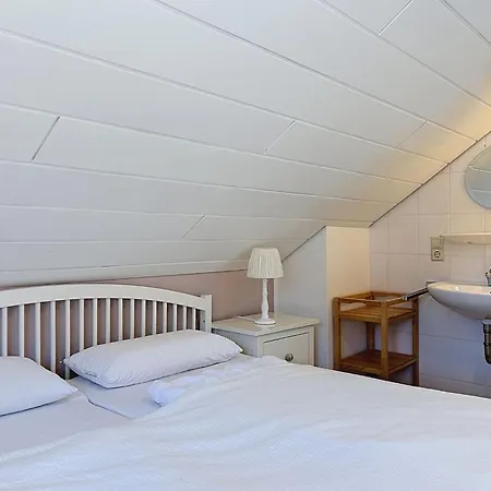 Holiday home Dorf 4-haus 10 By Interhome